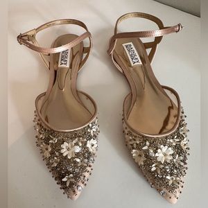 Flower Girl Shoes! Badgley Mischka Blush Pink Floral Fats.